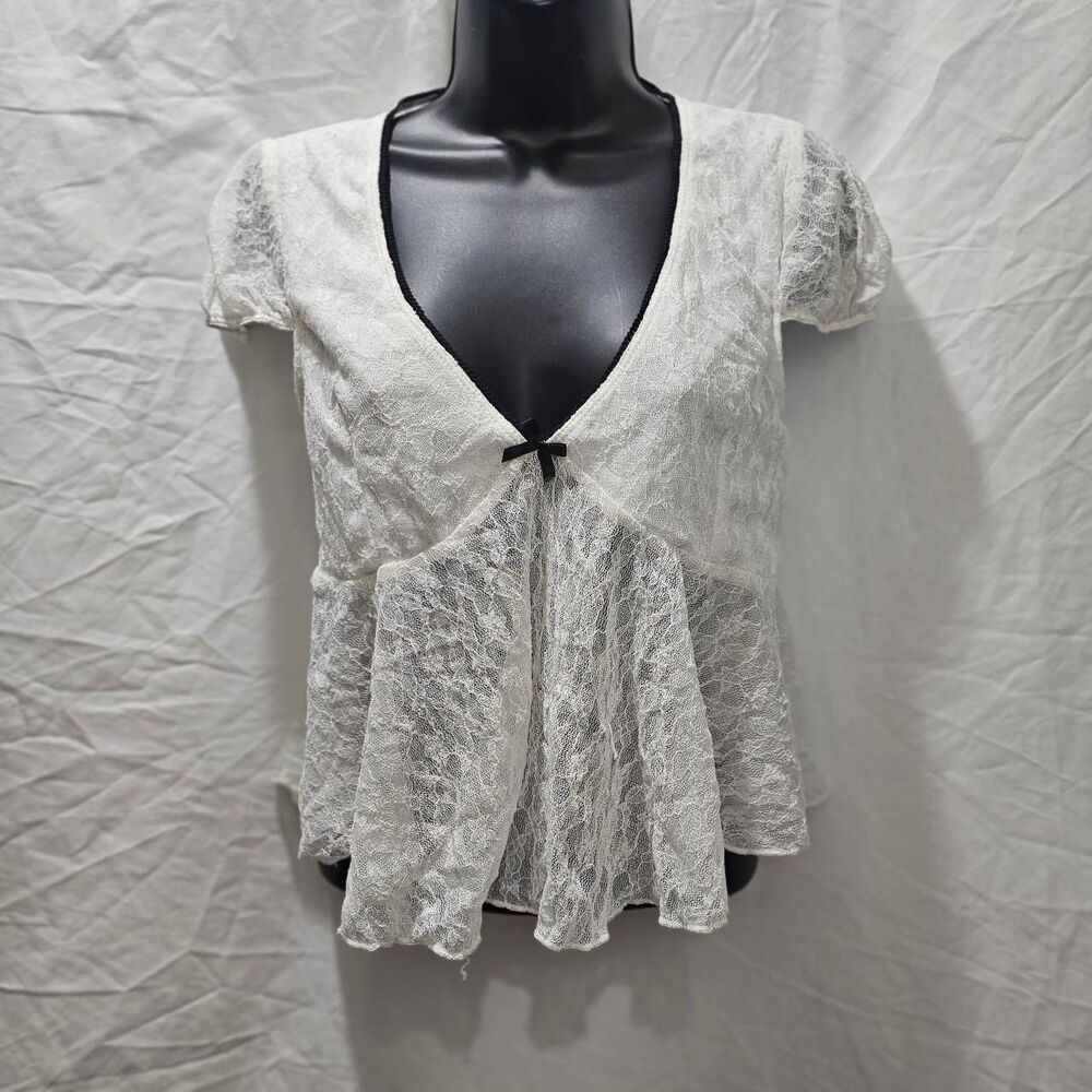 retro 90s white lace babydoll v neck coquette top - Picture 2 of 6